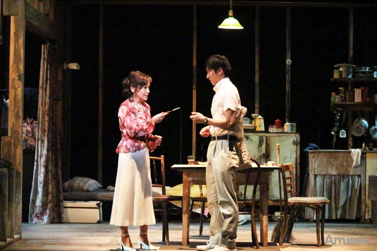 舞台『欲望という名の電車』ゲネプロに潜入! アミューズモバイル